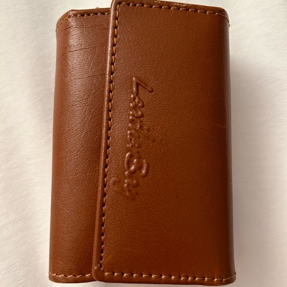 Leather Bay Other - Double Sided Key Holder/Organizer/Case with 12 hooks